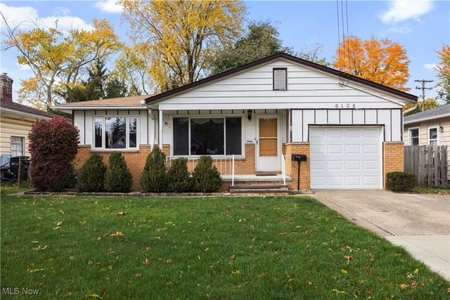 6108 Pearl Road, Parma Heights, OH 44130
