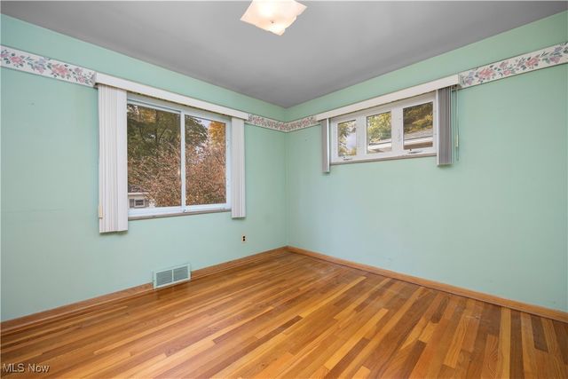 6108 Pearl Road, Parma Heights, OH 44130