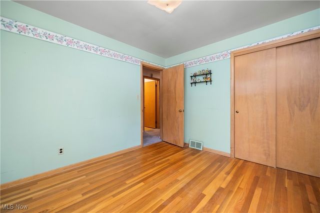 6108 Pearl Road, Parma Heights, OH 44130