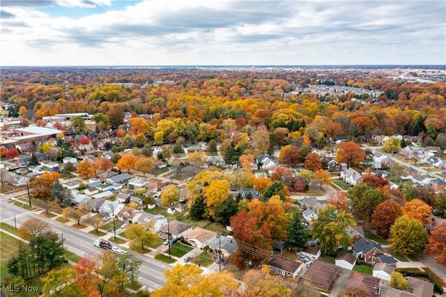 6108 Pearl Road, Parma Heights, OH 44130