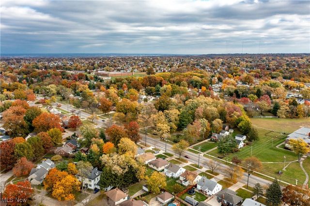 6108 Pearl Road, Parma Heights, OH 44130