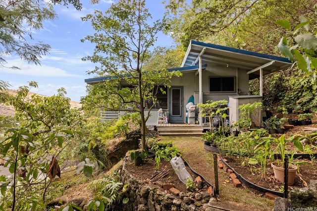 2870 Komaia Place, Honolulu, HI 96822