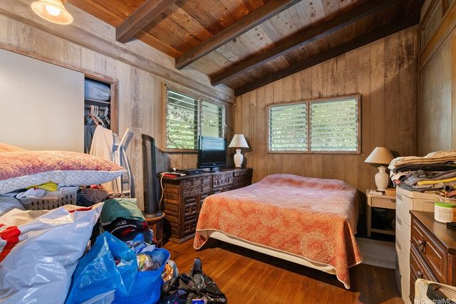 2870 Komaia Place, Honolulu, HI 96822