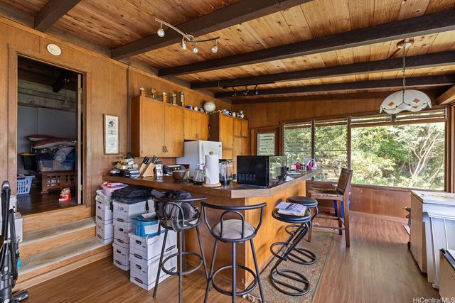 2870 Komaia Place, Honolulu, HI 96822