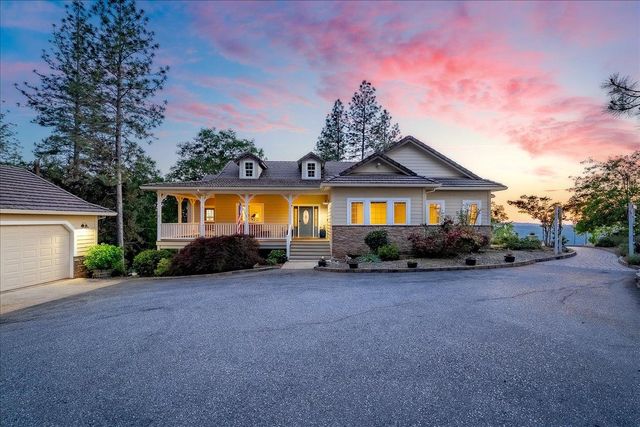 19647 Eagle Ridge Rd, Foresthill, CA 95631