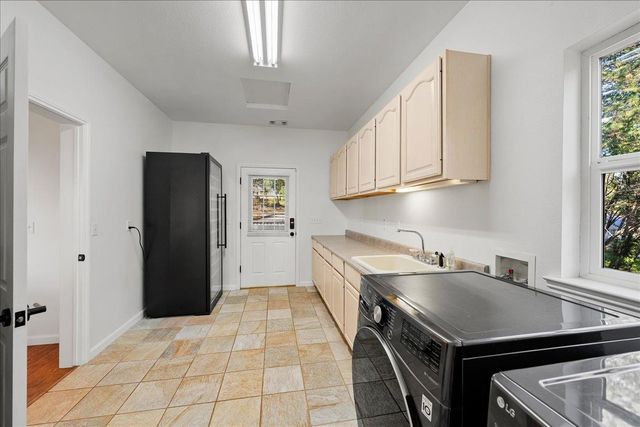 19647 Eagle Ridge Rd, Foresthill, CA 95631
