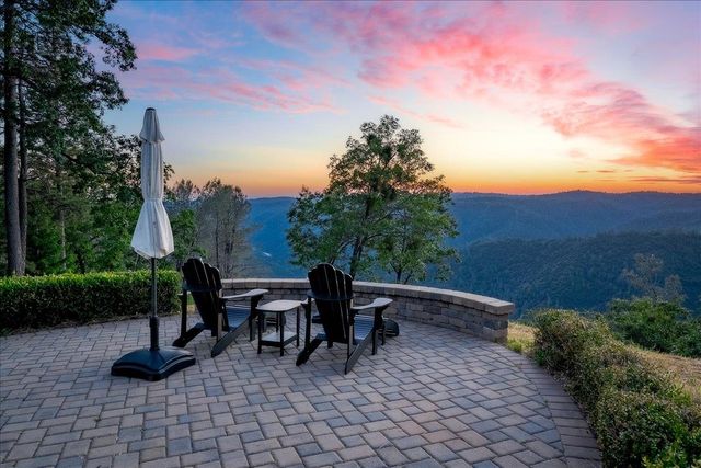 19647 Eagle Ridge Rd, Foresthill, CA 95631