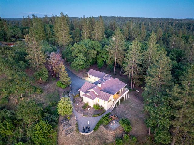 19647 Eagle Ridge Rd, Foresthill, CA 95631