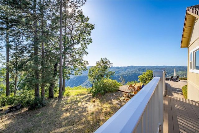 19647 Eagle Ridge Rd, Foresthill, CA 95631
