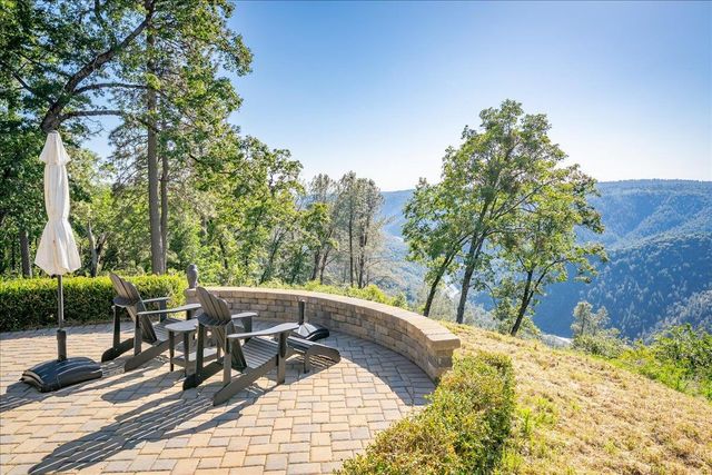 19647 Eagle Ridge Rd, Foresthill, CA 95631
