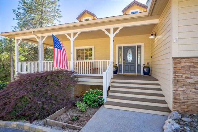 19647 Eagle Ridge Rd, Foresthill, CA 95631