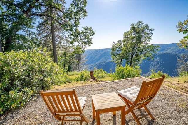 19647 Eagle Ridge Rd, Foresthill, CA 95631