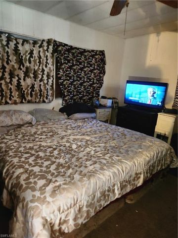 830 Case RD, Labelle, FL 33935