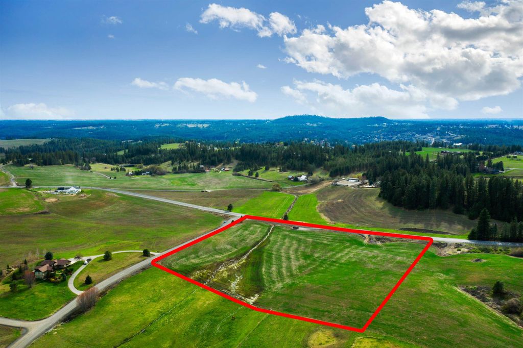 NKA E HOFFMAN Ln, Spokane, WA 99223 photo 13