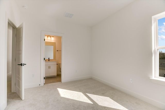 881 Prominence WAY, Leander, TX 78641