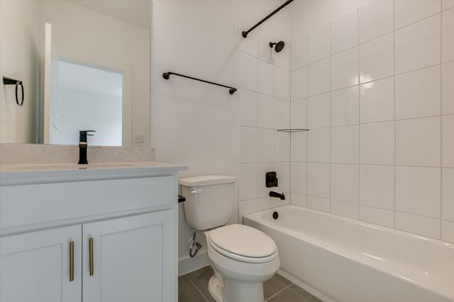 881 Prominence WAY, Leander, TX 78641