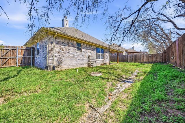 713 Smyth Street, Aledo, TX 76008