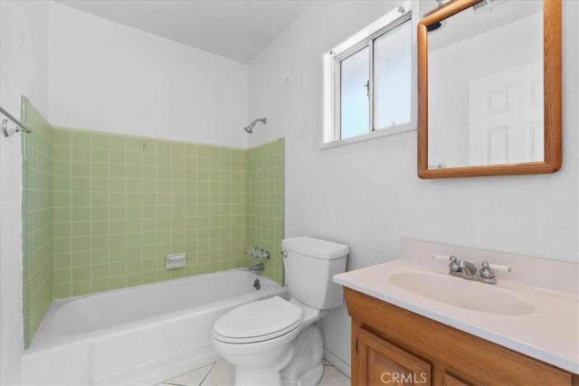 2330 N San Antonio, Palm Springs, CA 92262