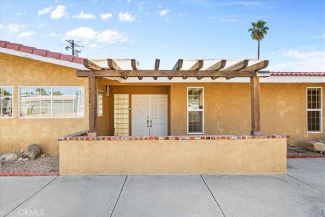 2330 N San Antonio, Palm Springs, CA 92262
