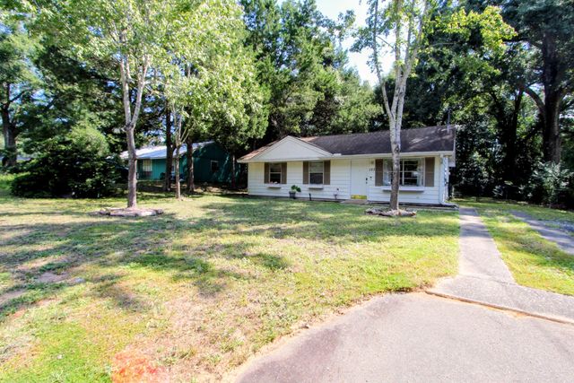 133 Smith Street, Crestview, FL 32539