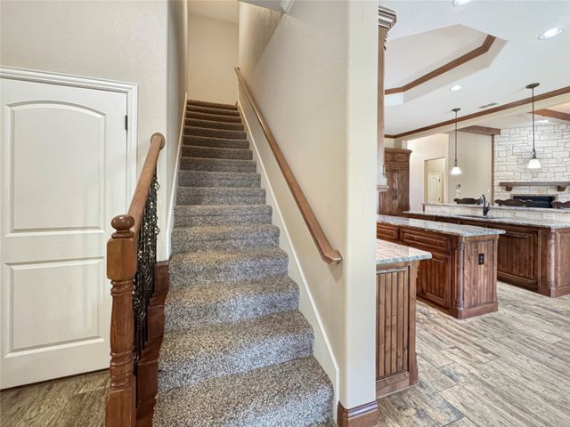 6509 Ladybank Court W, Cleburne, TX 76033