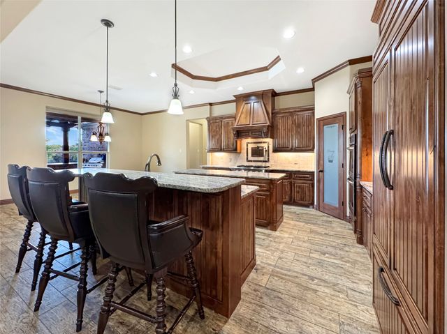 6509 Ladybank Court W, Cleburne, TX 76033