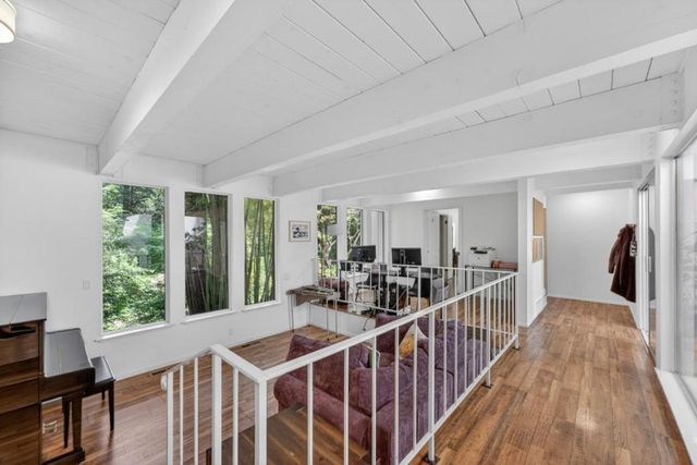 450 Vine Hill Road, Santa Cruz, CA 95065