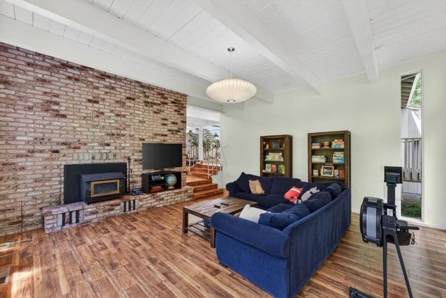 450 Vine Hill Road, Santa Cruz, CA 95065