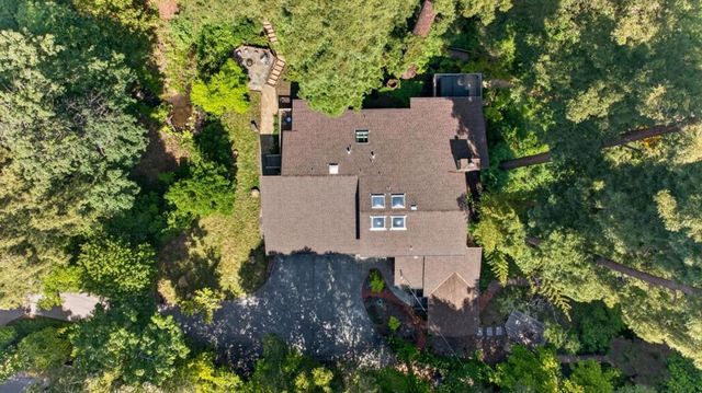 450 Vine Hill Road, Santa Cruz, CA 95065