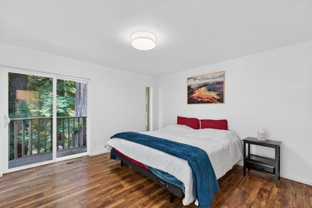 450 Vine Hill Road, Santa Cruz, CA 95065