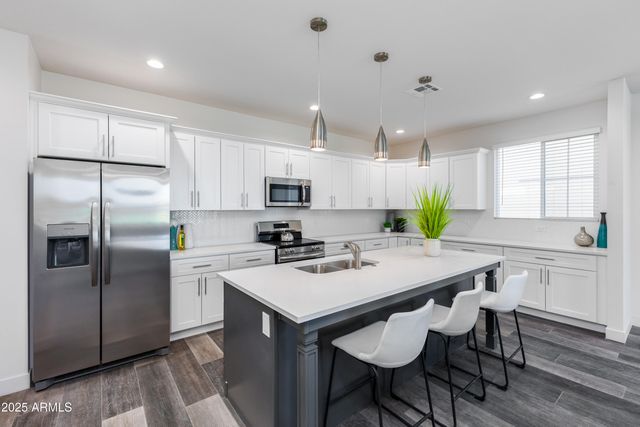 505 S SOHO Lane 30, Chandler, AZ 85225