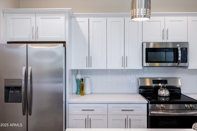 505 S SOHO Lane 30, Chandler, AZ 85225