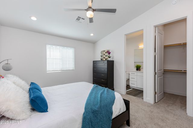 505 S SOHO Lane 30, Chandler, AZ 85225