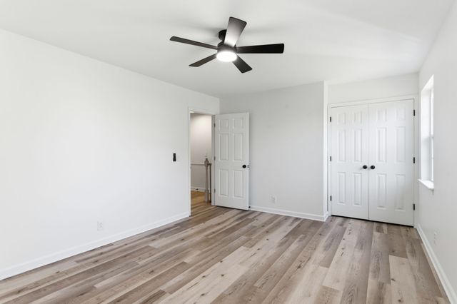 1058 Todd Preis Dr, Nashville, TN 37221