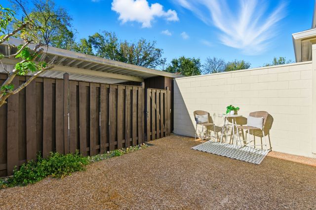 1058 Todd Preis Dr, Nashville, TN 37221