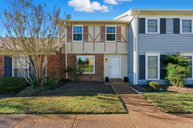 1058 Todd Preis Dr, Nashville, TN 37221