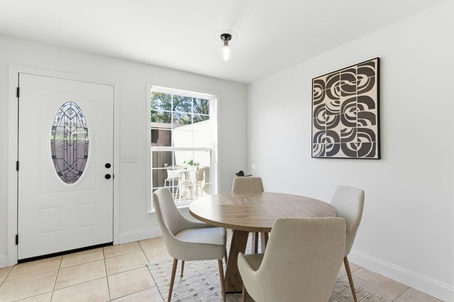 1058 Todd Preis Dr, Nashville, TN 37221