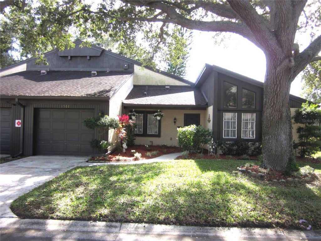 2101 SUNSET POINT ROAD 1502, Clearwater, FL 33765