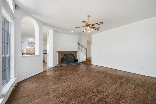 7122 Don Gomez Lane, Garland, TX 75043