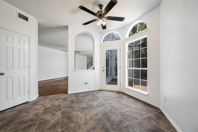 7122 Don Gomez Lane, Garland, TX 75043