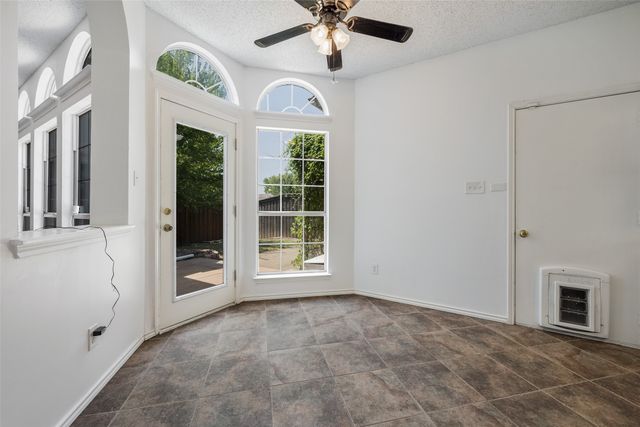 7122 Don Gomez Lane, Garland, TX 75043