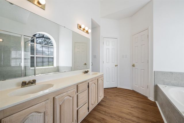7122 Don Gomez Lane, Garland, TX 75043