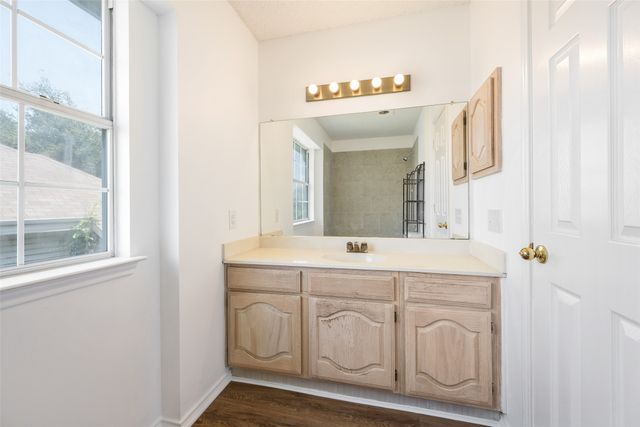 7122 Don Gomez Lane, Garland, TX 75043