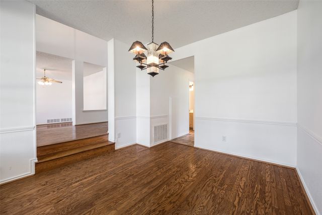7122 Don Gomez Lane, Garland, TX 75043