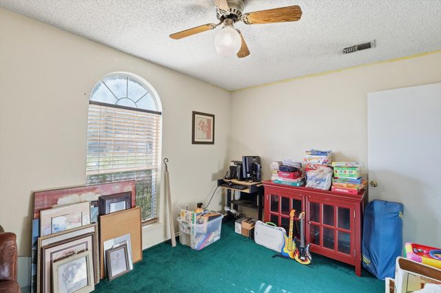 312 Richy Road, Roanoke, TX 76262