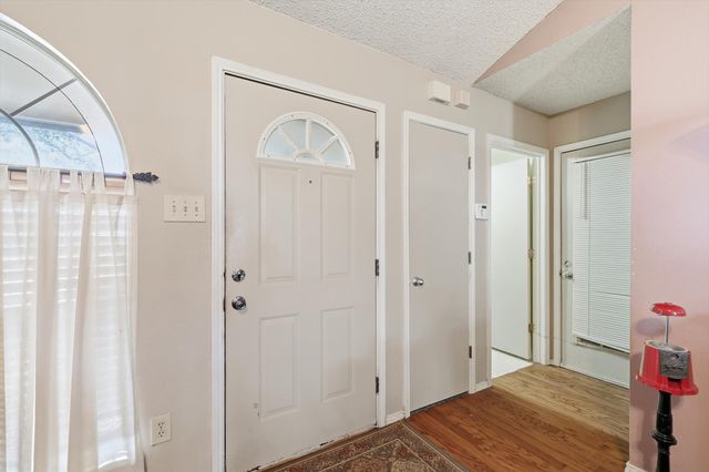 312 Richy Road, Roanoke, TX 76262