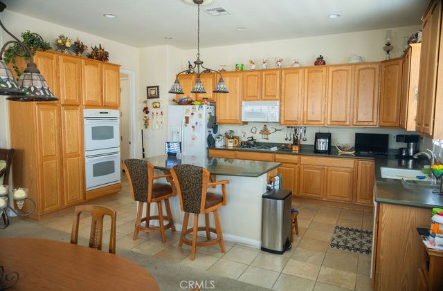 10939 Rockaway Glen Road, Apple Valley, CA 92308