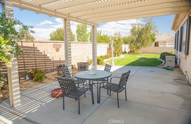 10939 Rockaway Glen Road, Apple Valley, CA 92308