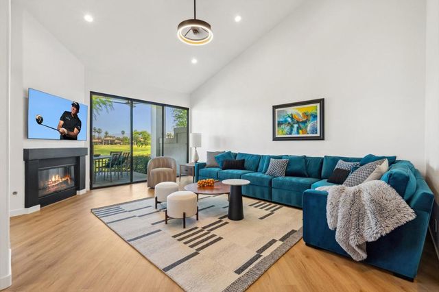 54623 Inverness Way, La Quinta, CA 92253