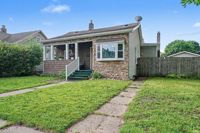 939 E 4th Street, Mishawaka, IN 46544